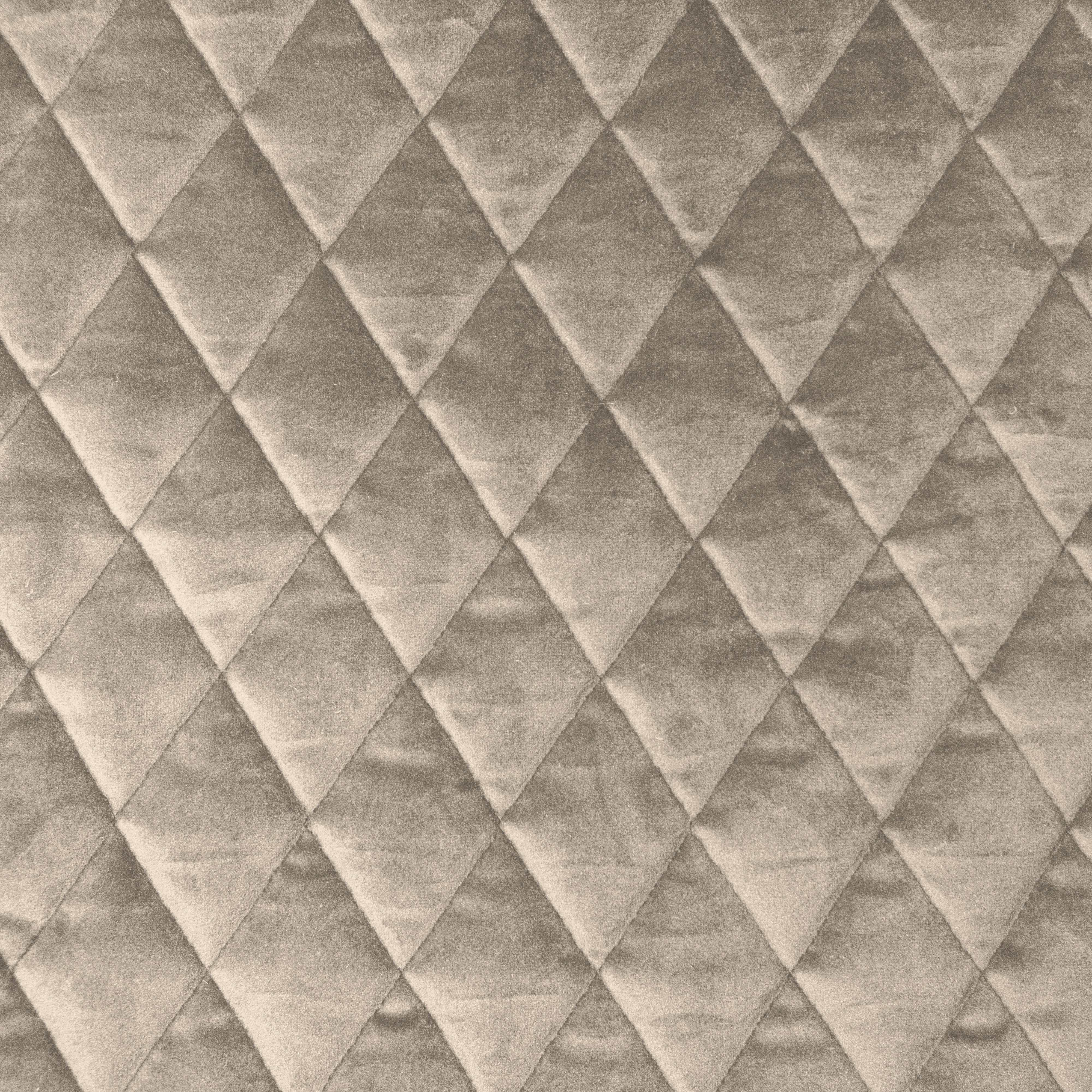 Quilted Velour - Lure Luxe